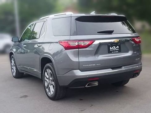 Used 2019 Chevrolet Traverse Premier AWD/4WD image 9
