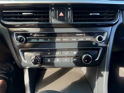 Used 2019 Kia Optima LX w/ LX 17" Wheel Package FWD image 23