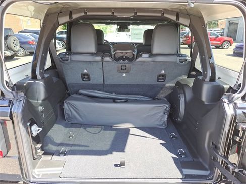 New 2025 Jeep Wrangler Sahara image 10