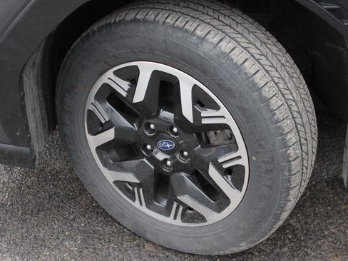 Used 2025 Subaru Forester image 18