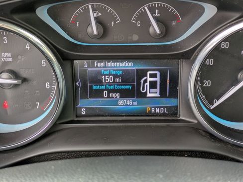 Used 2017 Buick Envision Essence image 17