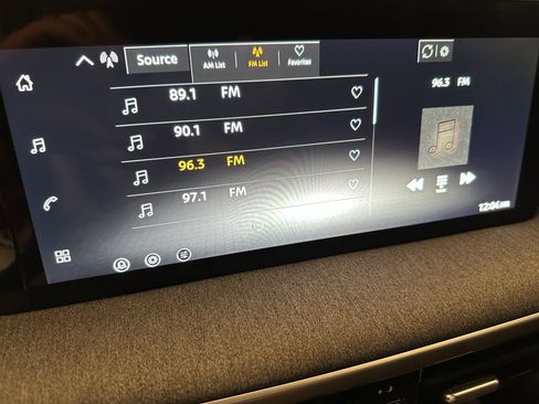Used 2026 Nissan Kicks SV AWD/4WD image 11