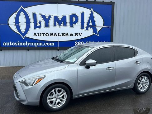 Used 2016 Scion iA image 1