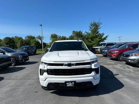 Used 2026 Chevrolet Silverado 1500 RST AWD/4WD image 2