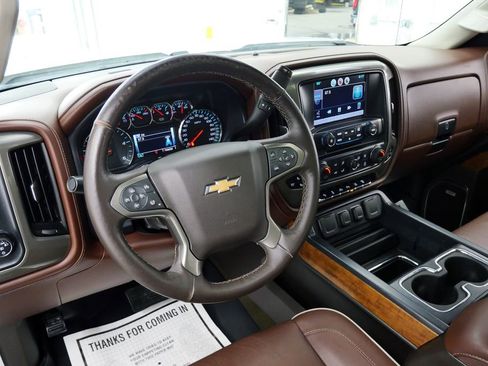 Used 2015 Chevrolet Silverado 3500 High Country w/ Duramax Plus Package image 12
