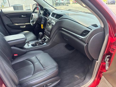 Used 2017 Chevrolet Traverse LT AWD/4WD image 33