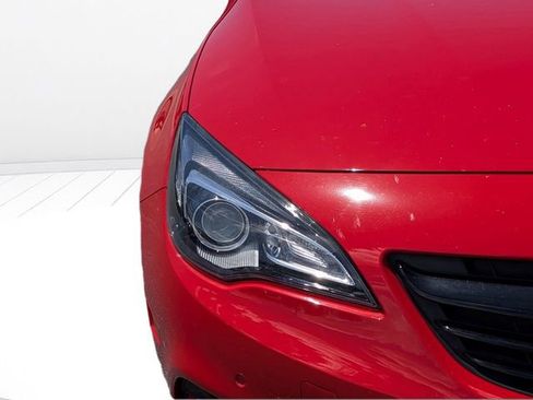 Used 2018 Buick Cascada Sport Touring w/ Dark Effects Package FWD image 17