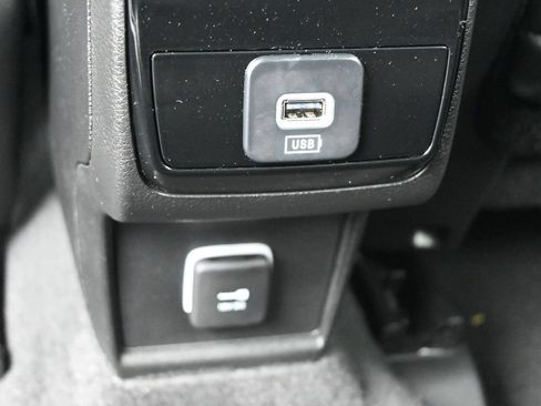 Used 2023 Jeep Compass Limited AWD/4WD image 16