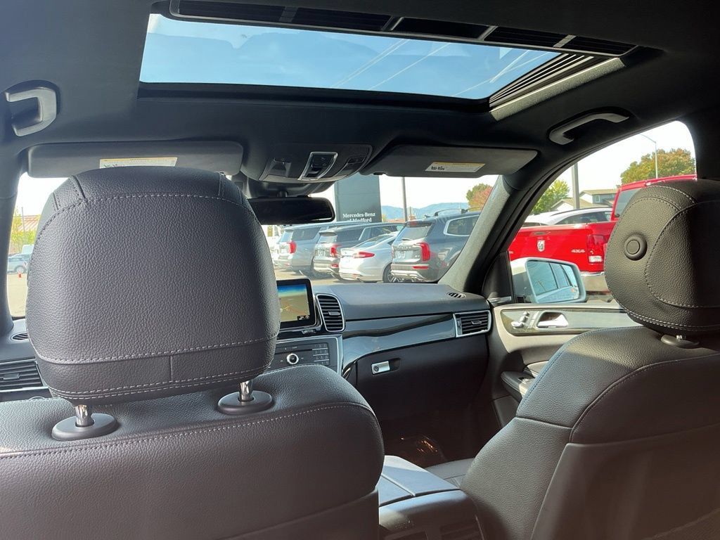 Used 2018 Mercedes-Benz GLE 350 image 25