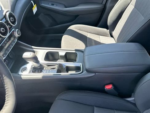 New 2025 Nissan Sentra SV w/ All-Weather Package image 17