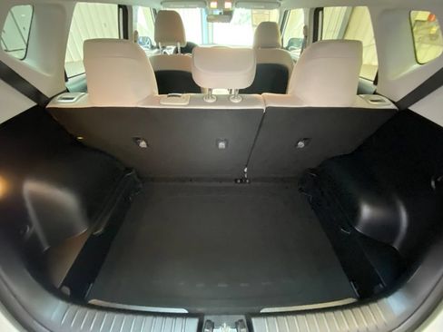 Used 2025 Kia Soul FWD image 29