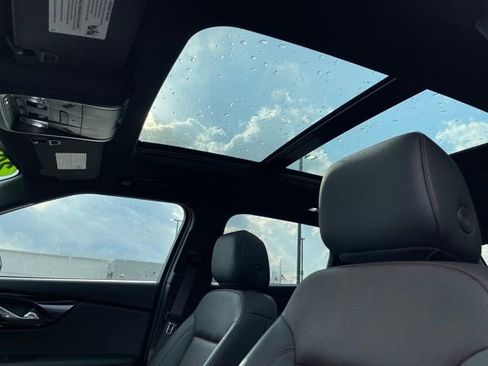 Used 2024 Chevrolet Blazer RS image 21