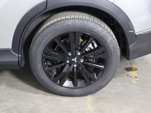 Used 2024 Mitsubishi Eclipse Cross LE AWD/4WD image 34