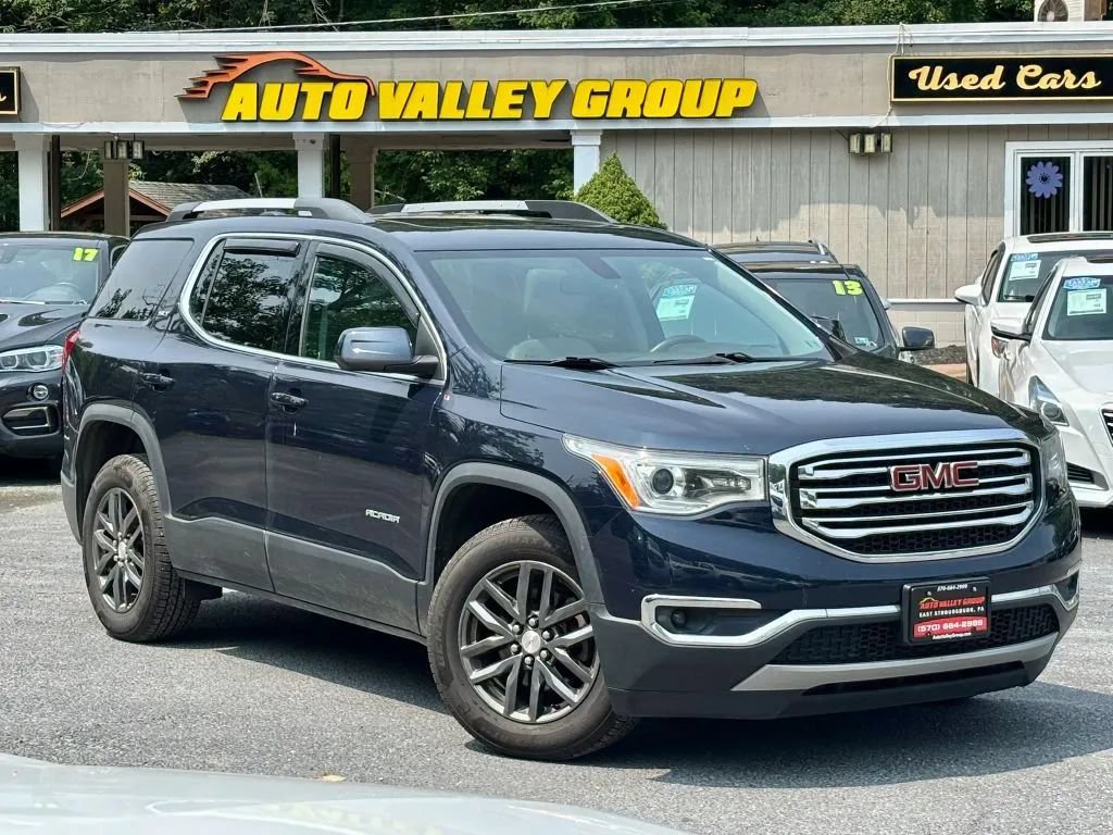 Used 2017 GMC Acadia SLT AWD/4WD image 1