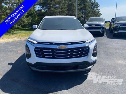 New 2026 Chevrolet Equinox LT w/ Convenience Package II FWD image 9