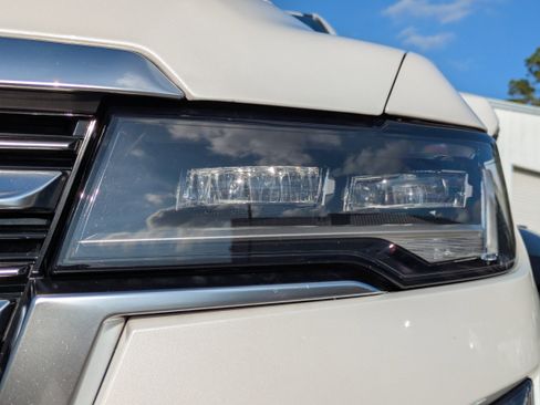 Used 2022 Cadillac Escalade Premium Luxury Platinum image 64