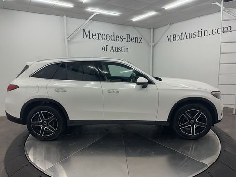 New 2026 Mercedes-Benz GLC 300 image 8