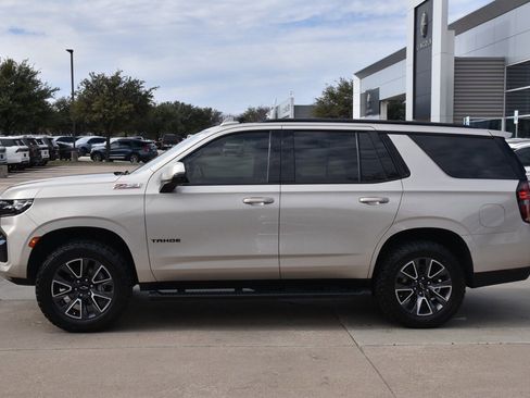 Used 2021 Chevrolet Tahoe Z71 w/ Z71 Signature Package image 12