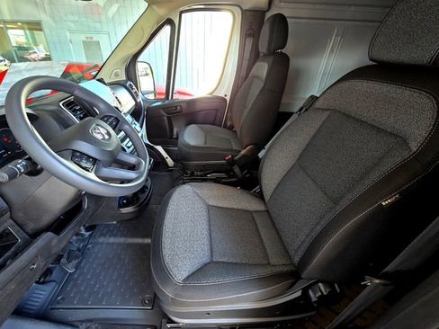 New 2026 RAM ProMaster 3500 w/ Quick Order Package 22G SLT image 17