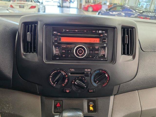 Used 2016 Chevrolet City Express LT FWD image 15