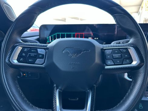 Used 2024 Ford Mustang Premium image 25