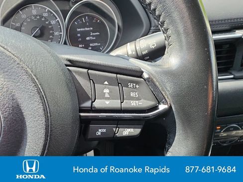 Used 2018 MAZDA CX-5 Touring w/ Preferred Equipment Package FWD image 17