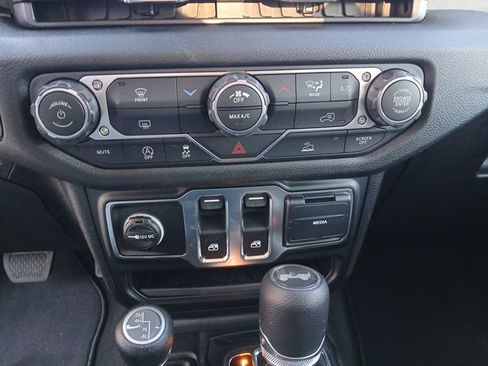 New 2026 Jeep Wrangler Sport S AWD/4WD image 24