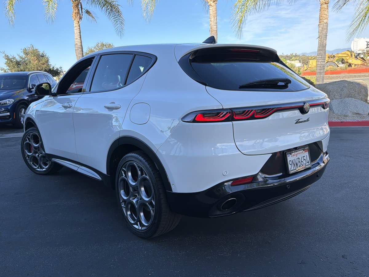 Used 2024 Alfa Romeo Tonale Ti w/ Active Assist Package AWD/4WD image 19