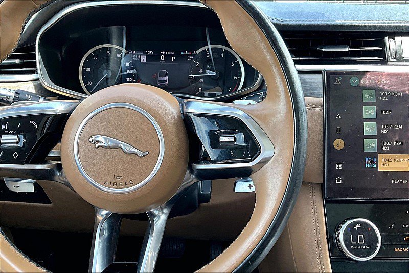 Used 2022 Jaguar F-PACE S AWD/4WD image 17
