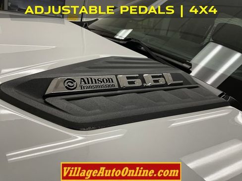 Used 2024 Chevrolet Silverado 2500 Custom w/ Custom Convenience Package AWD/4WD image 15