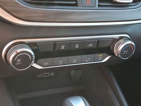 Certified 2025 Nissan Altima 2.5 SV image 16