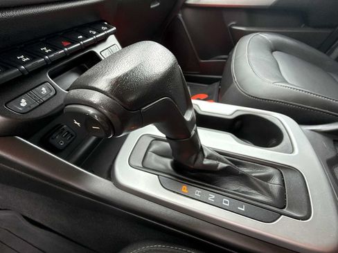 Certified 2021 Chevrolet Colorado ZR2 w/ ZR2 Dusk Special Edition AWD/4WD image 16