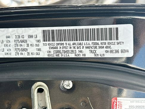 Used 2017 RAM 1500 Laramie image 34