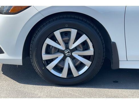 Used 2023 Honda Civic LX image 39