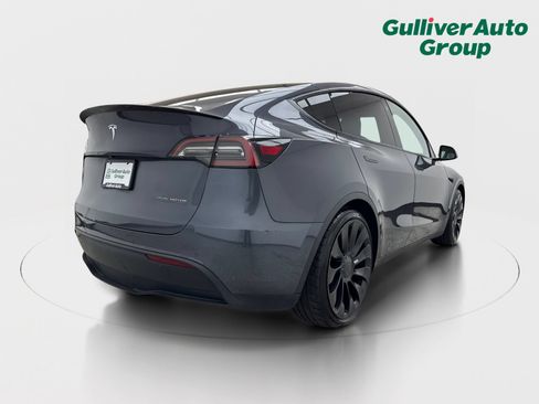 Used 2022 Tesla Model Y Performance AWD/4WD image 8