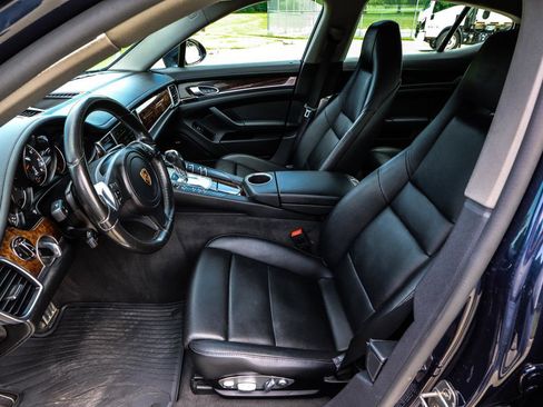 Used 2016 Porsche Panamera Edition image 39