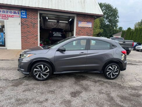 Used 2019 Honda HR-V Sport image 5