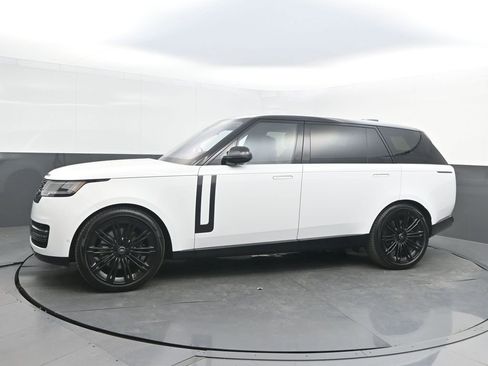 Used 2022 Land Rover Range Rover Long Wheelbase SE AWD/4WD image 2