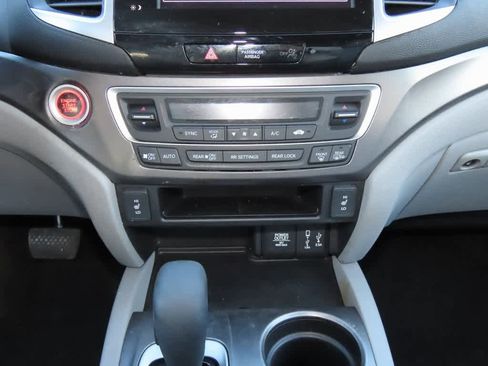 Certified 2018 Honda Pilot EX-L image 23