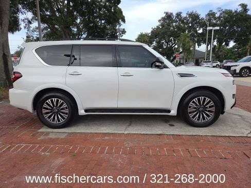 Used 2024 Nissan Armada SL w/ Midnight Edition Package RWD image 2