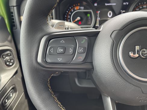 New 2025 Jeep Wrangler Unlimited Rubicon 392 image 19