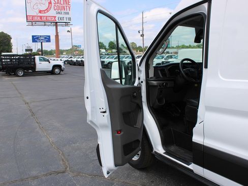 Used 2024 Ford Transit 250 148 High Roof Extended w/ Load Area Protection Package RWD image 23