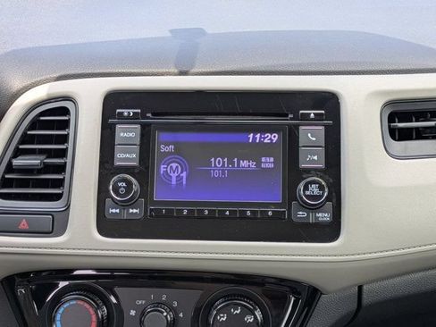 Used 2016 Honda HR-V LX image 18