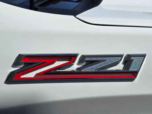 Used 2023 Chevrolet Silverado 1500 RST w/ Z71 Off-Road Package image 29