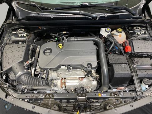 Used 2023 Chevrolet Malibu LT FWD image 22