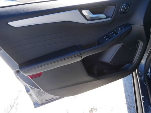 Certified 2024 Ford Escape Platinum image 12