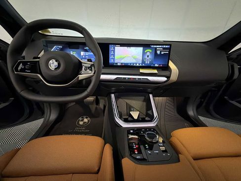 Used 2025 BMW X3 xDrive30i image 15