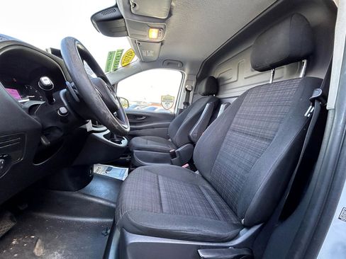 Used 2016 Mercedes-Benz Metris image 15