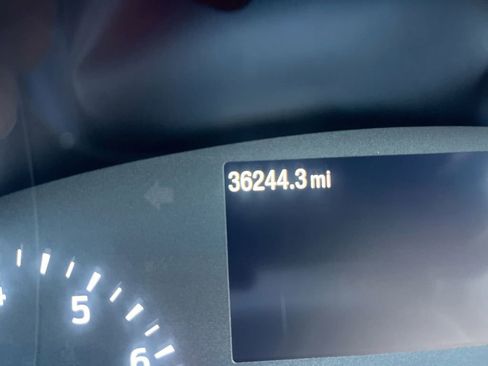 Used 2022 Ford Escape SE w/ SE Sport Appearance Package image 15