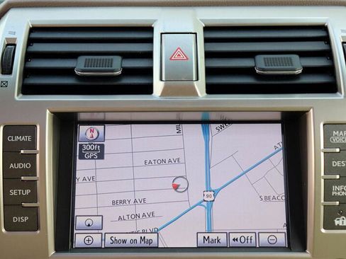 Used 2012 Lexus GX 460 image 23